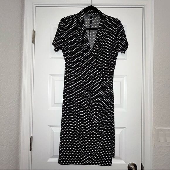 Norma Kamali Polka Dot Print Short Sleeve Faux Wrap Dress - Picture 3 of 10